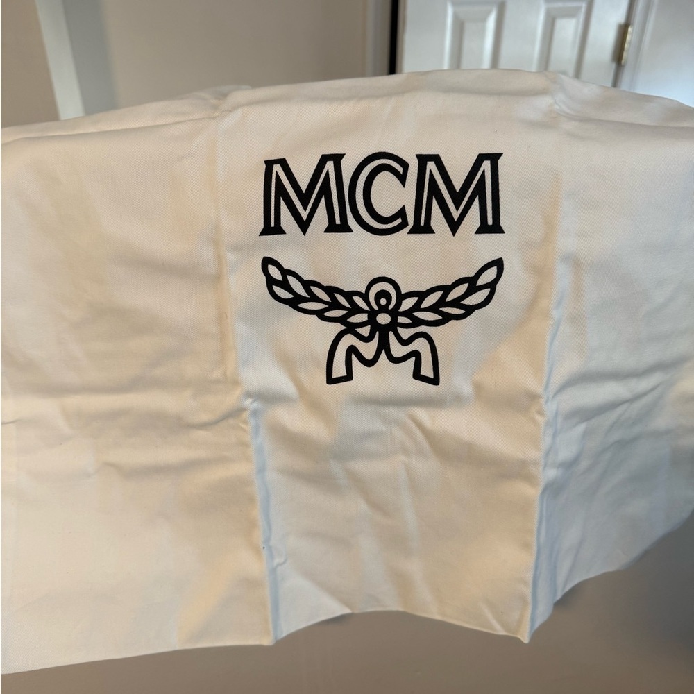 MCM Medium Anya Shopper Tote Purse / Black - Picture 7 of 9